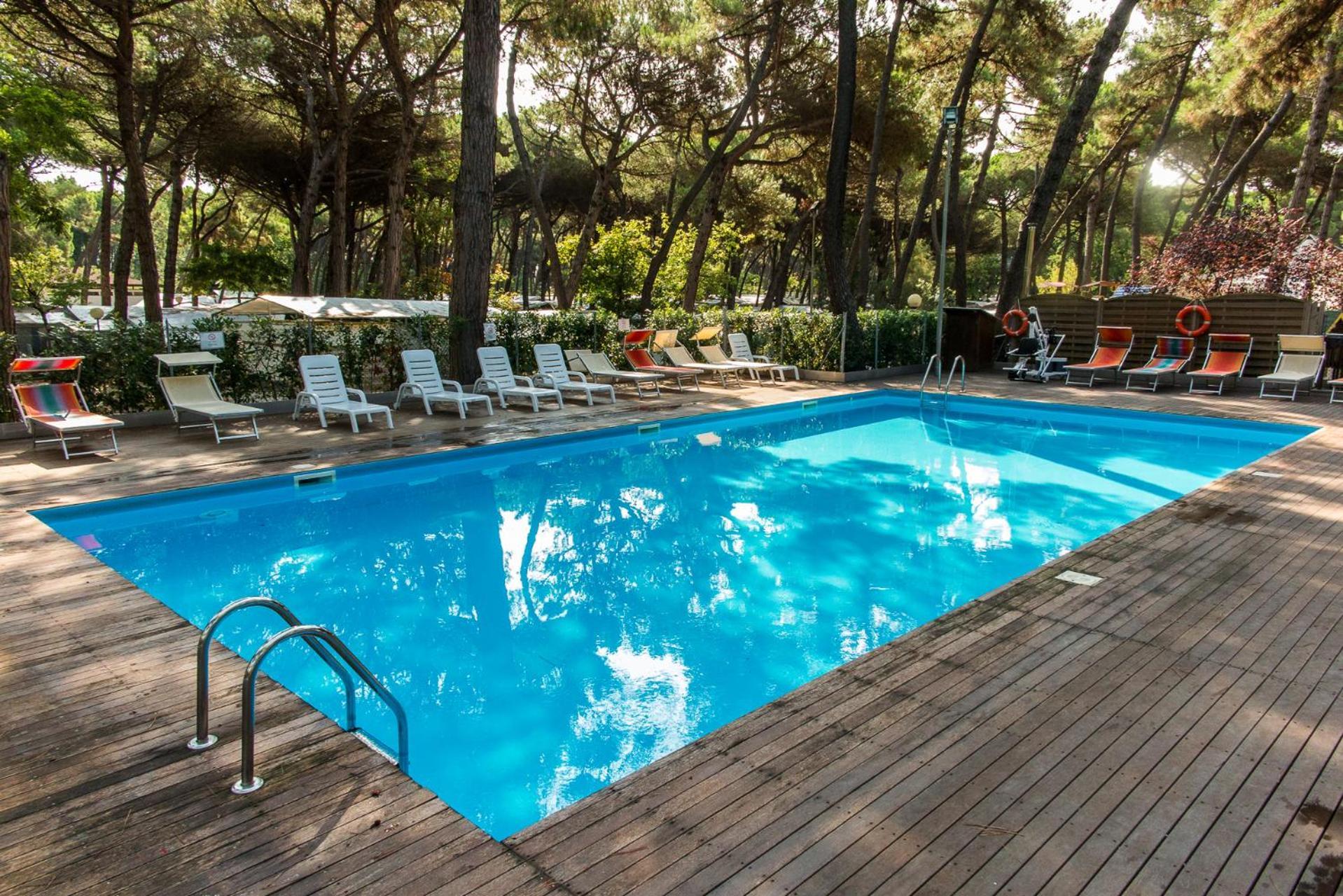 Club Del Sole Marina Romea Easy Camping Village Exterior photo
